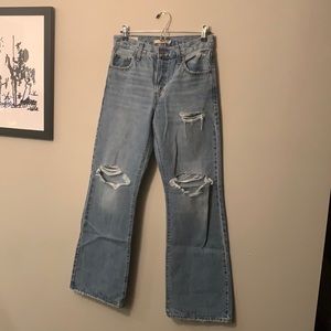 NWOT Baggy Boot Distressed Denim
